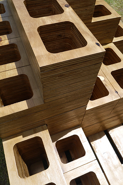 half a pallet of building blocks (view 5)